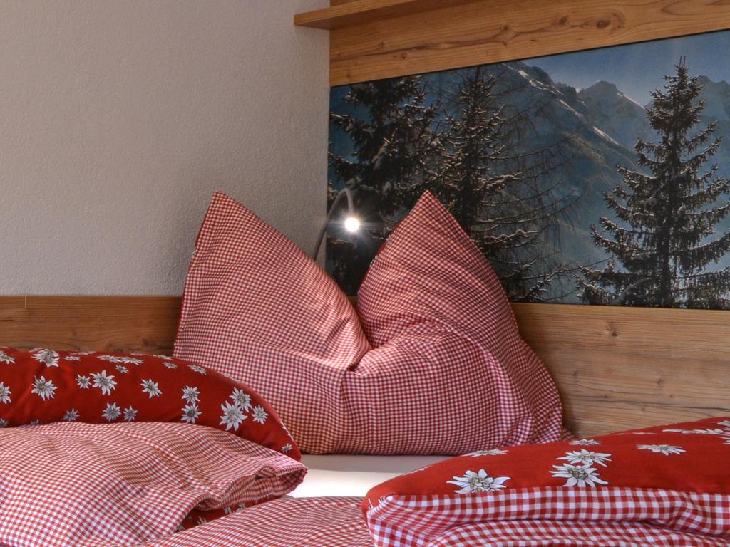 Pircher-Maes Apart & Stubaital Telfes im Stubai Room photo